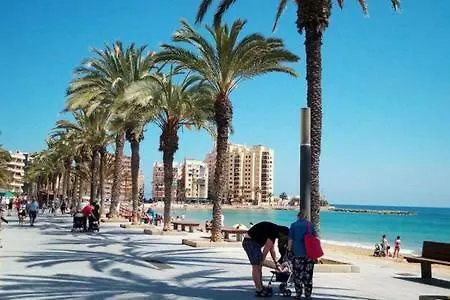 Great Location! Pool View Apartamento